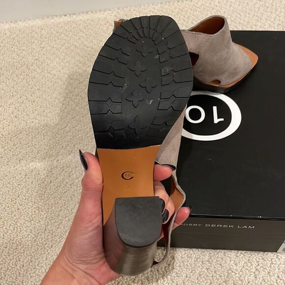 EUC Derek Lam Crosby Jemina Sz. 9 Graphite Kid Suede - Picture 6 of 8